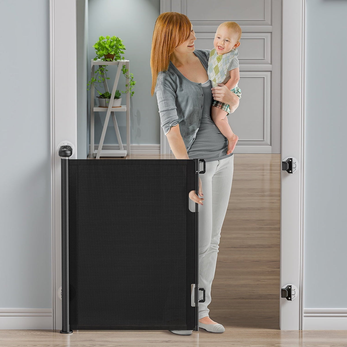Retractable Safeway Baby Gate بوابة أمان قابلة للسحب للأطفال