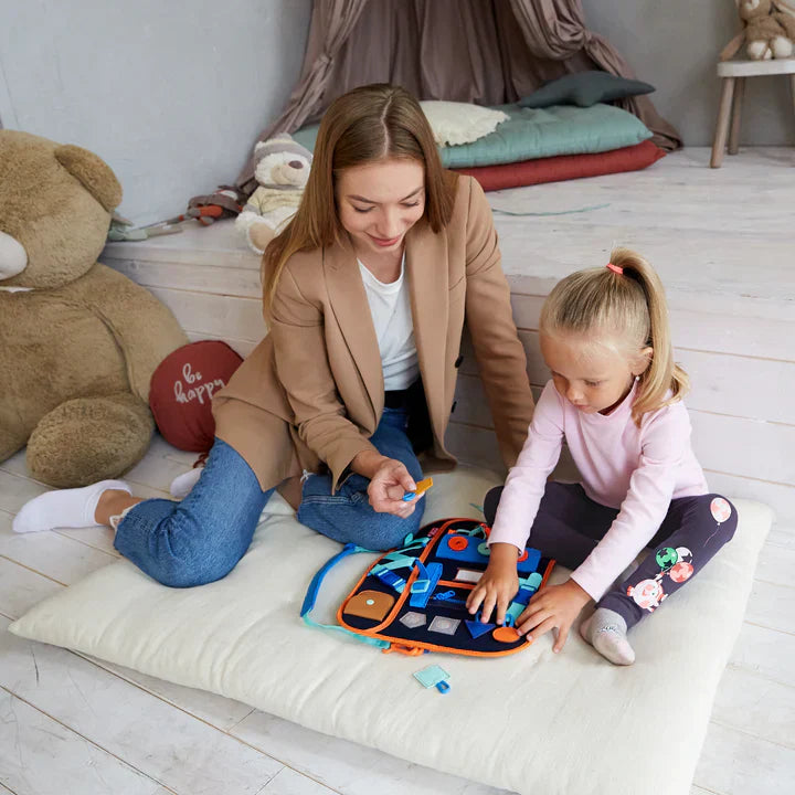 Busy Board Montessori Toys for Toddlers لوحة أنشطة مونتيسوري للأطفال الصغار